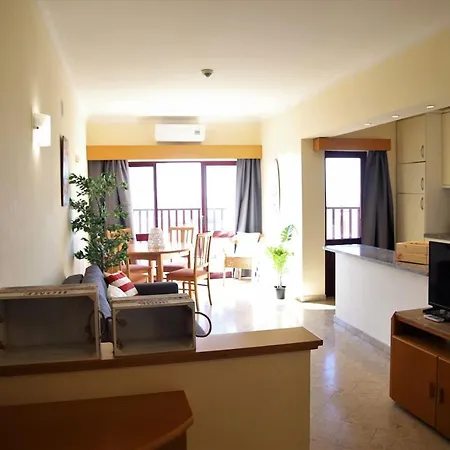 Praiamar T1 5º - New Uauhomes Beach 1bdr 300mts To Beach *